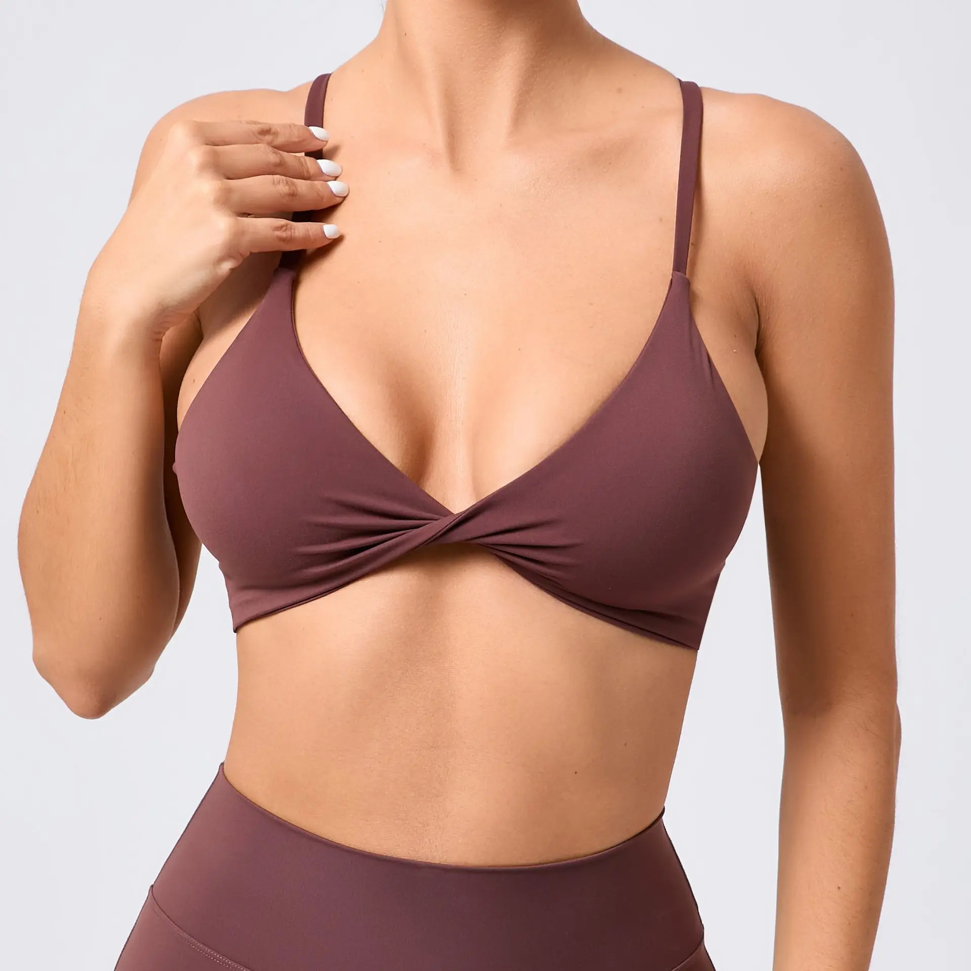 Bra olahraga Backless Deep V pakaian dalam Yoga wanita Bra olahraga lari Fitness Gym Top Bralette empuk cepat kering bertali dapat disesuaikan