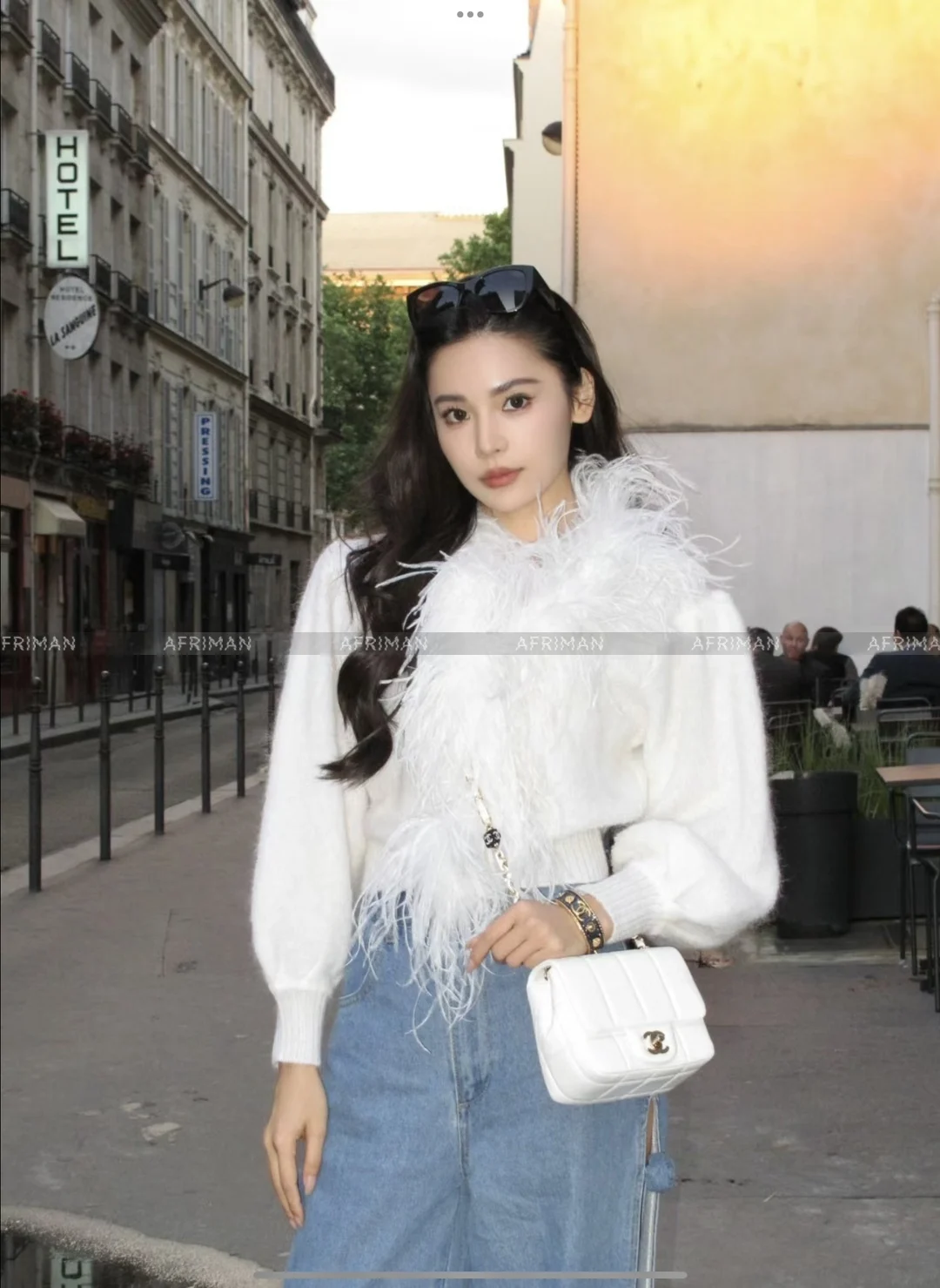 Women Soft and Fluffy Ostrich Fur Decoration Bubble Sleeve Cardigan Sweater Jacket