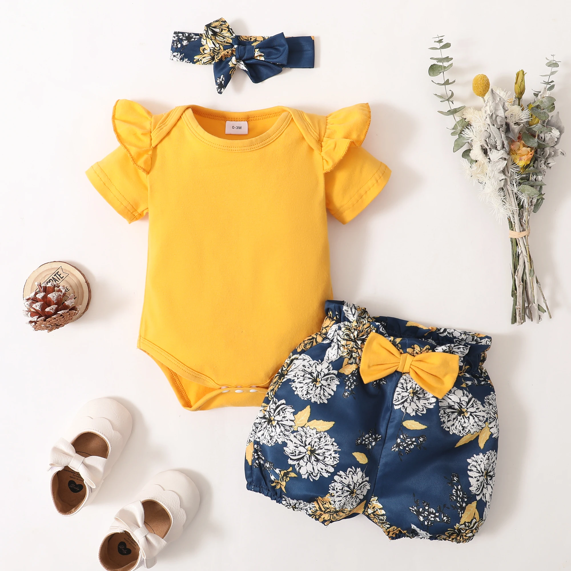Baby Girl Set Solid Color Bodysuit + Printed Shorts + Headband Three Piece Set 0-18 Months Baby Girl Summer Comfort Set