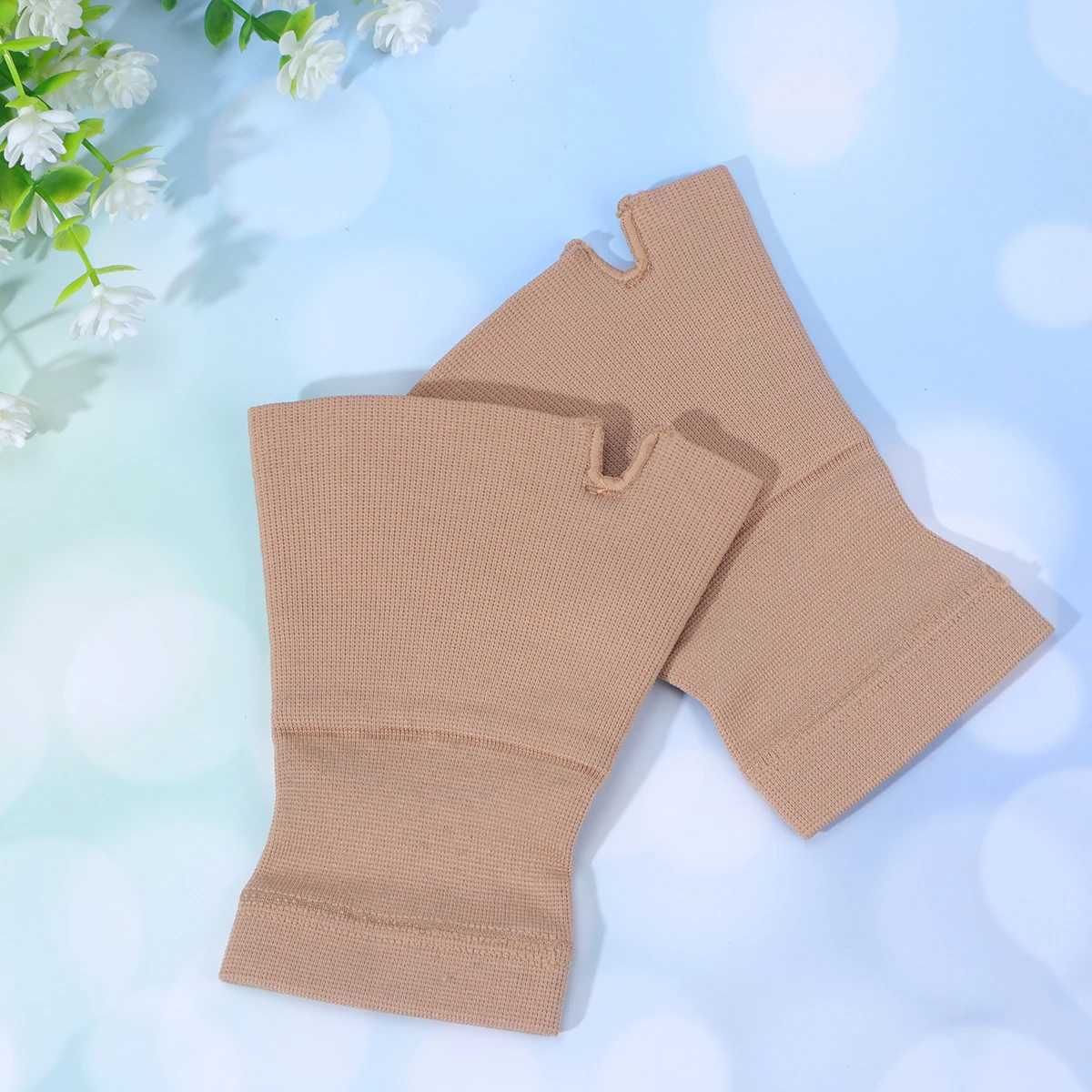 

4pcs Wrist Brace Adjustable Compression Support for Sports Gym Yoga Volleyball Basketball Tennis Golf Jogging Durable Elastic