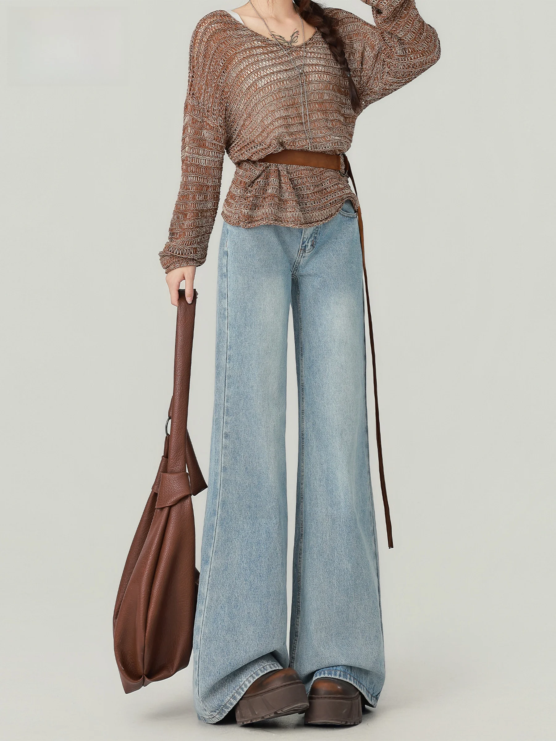 

Светло-голубые джинсы-клеш в американском стиле, женские, осенние, новые, с низкой талией, свободного кроя, без стрейча, из денима, для повседневной носки