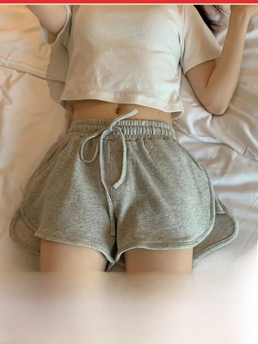 Women's Sporty Grey Elastic Waist Casual Shorts Summer 2024 New Style Three-Fourth Length Commute Fashion Thin Fabric