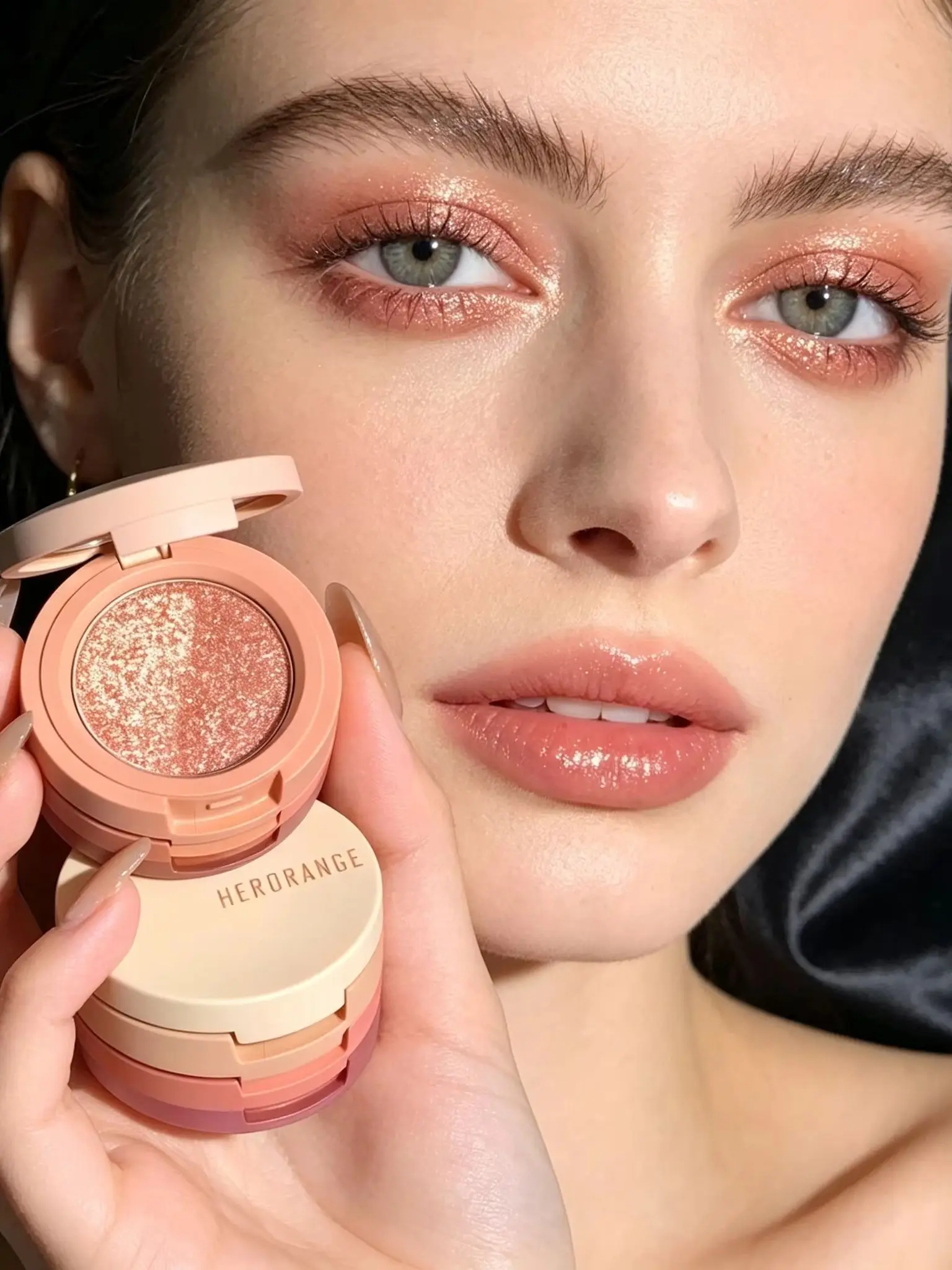 Mehrschichtige Lidschattenpalette Matt Schimmer Glitzer Pigmentiert Tragbar Stapelbar Augen-Make-up Kosmetik Für den täglichen Partygebrauch