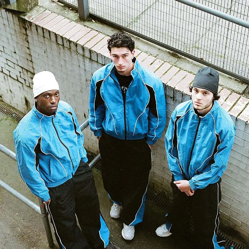 

Уличный ветер, ранняя осень, новая ветровка, пальто на молнии с высоким воротником, одинаковый по цвету дизайн, ниша, хипстерское модное пальто