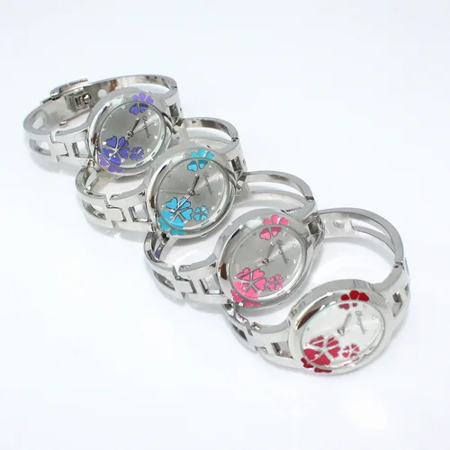 Imagen 2 del producto Reloj de cristal brillante para mujer, pulsera de cuarzo de acero, D4