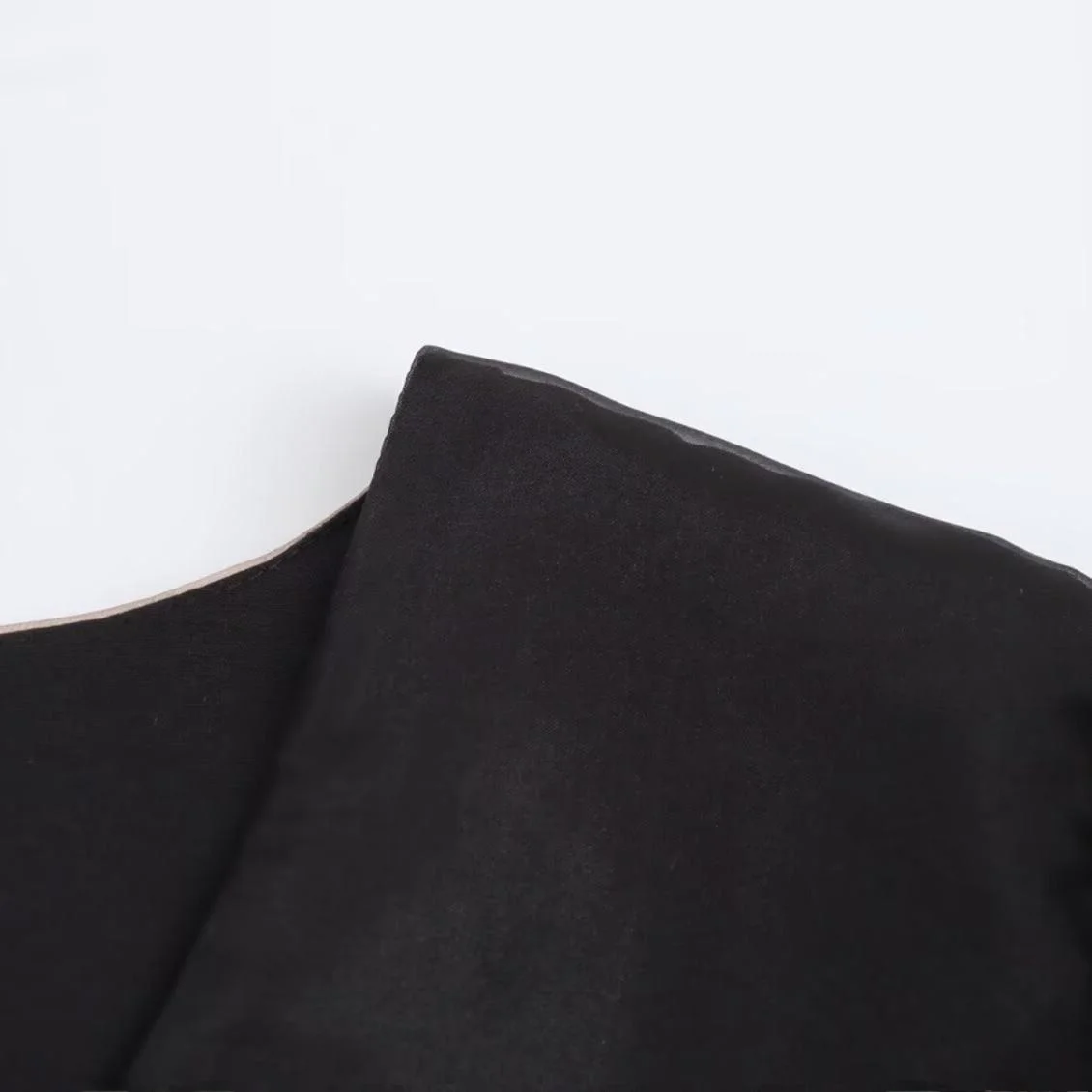 Vestido F E com Saia de Tule em Camadas e Decote em V, Design E em Tecido de Poliéster, Manga Longa, Cin...