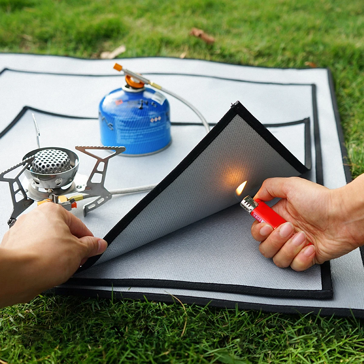 Fire Resistance Blanket Silver Glassfiber Heat-Resistant Mat For Kitchen Grill Camping Emergency Survival Barbecue Insulation