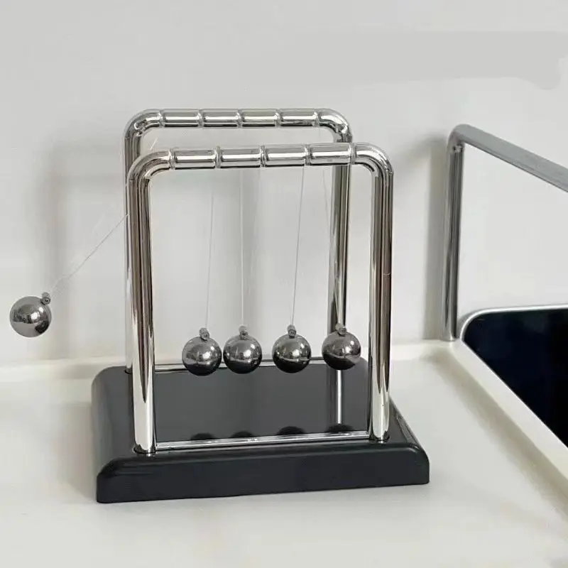 

Balance steel ball hitting decoration, activity gift, work small decoration, desktop decoration, office dynamic sports small too