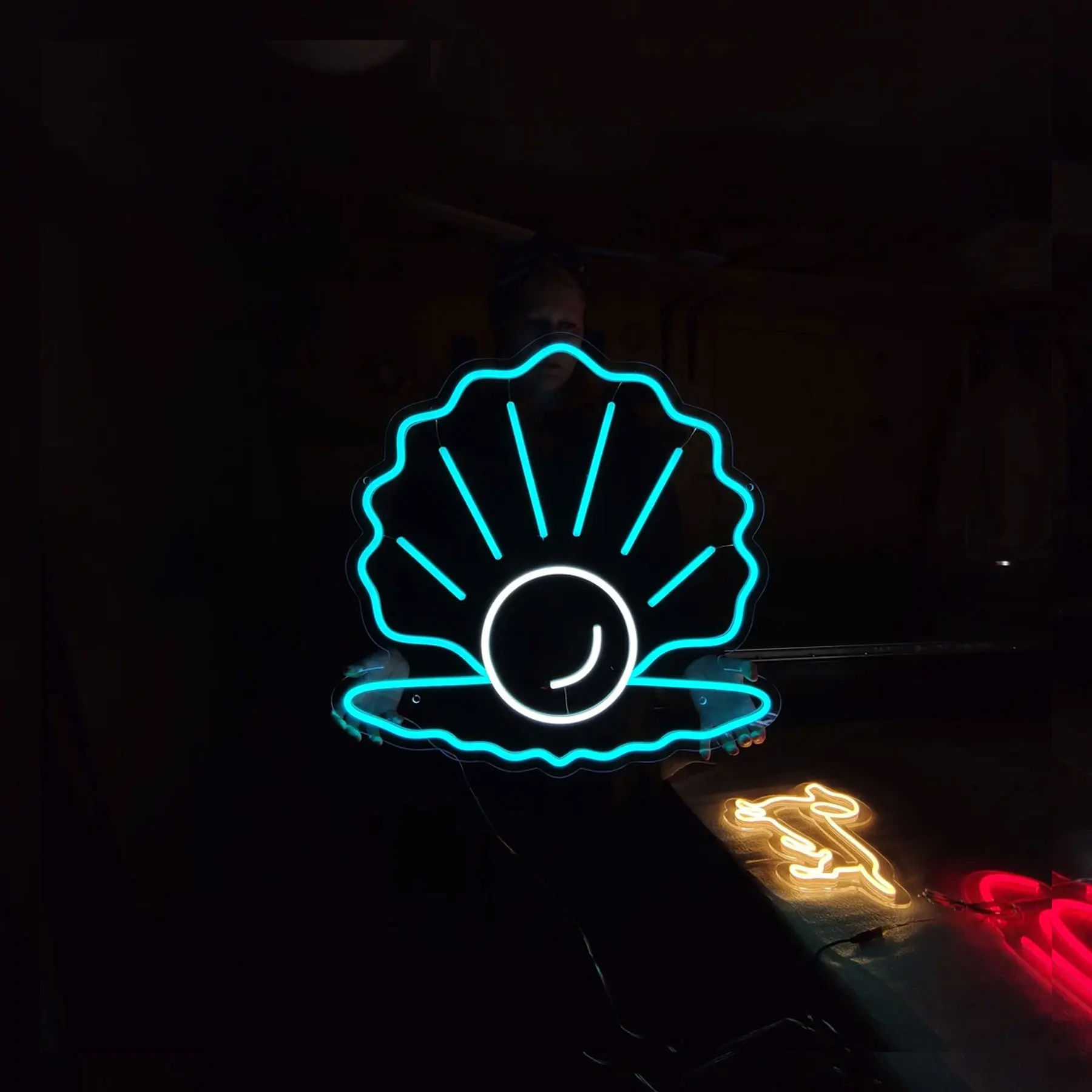 Sea Shell Neon Sign Wall Art Decor Mermaid Shell Neon Living Room Game Room Home Decor Pearl Sign for Bedroom