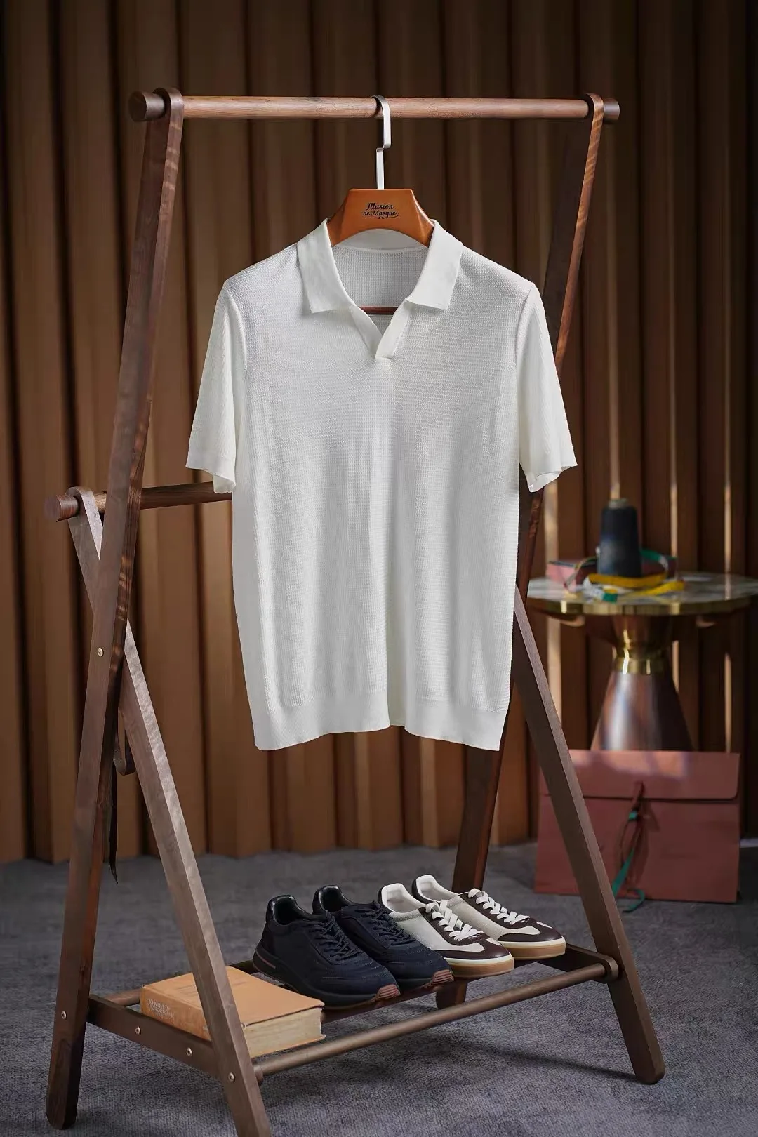 

Мужская трикотажная футболка в итальянском стиле с коротким рукавом, летняя модная повседневная свободная футболка из 100% лиоцелла с круглым вырезом