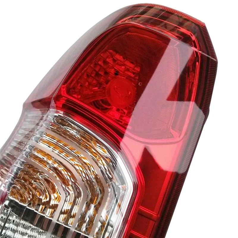 

8360132500 Car Rear Tail Light Turn Signal Light Stop Brake Fog Lamp Tail Lamp for Ssangyong Actyon Sports 2013-2016