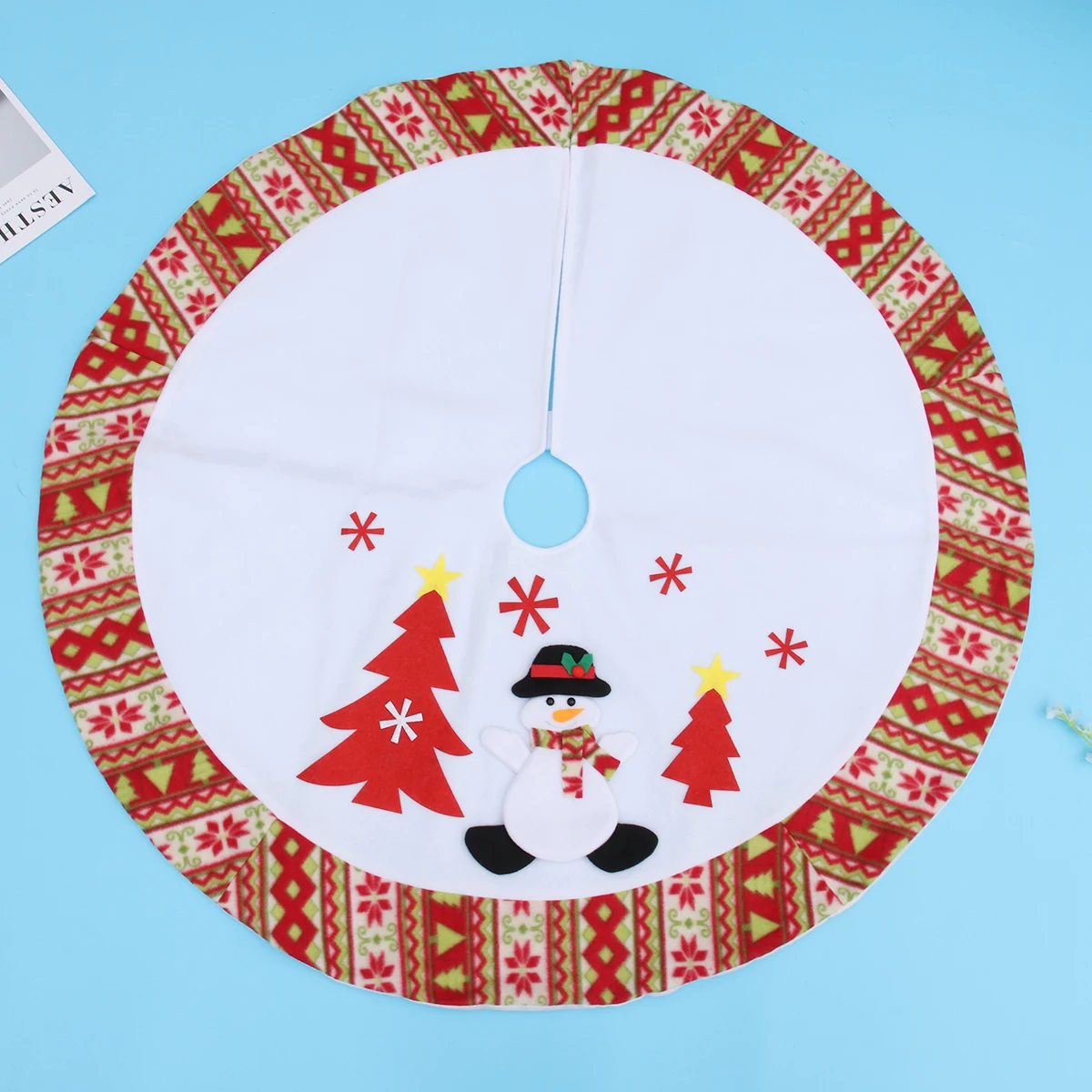 

Christmas Tree Cloth Classic Snowman Pattern Tree Apron Skirt Christmas Tree Base Mat Dress Up Props for Party Shop (White 90cm)