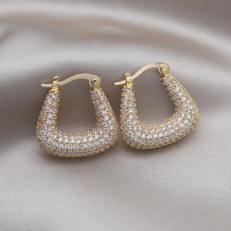 Korean new design fashion jewelry 14K gold plated copper inlaid zircon square earrings elegant women's daily work accessories