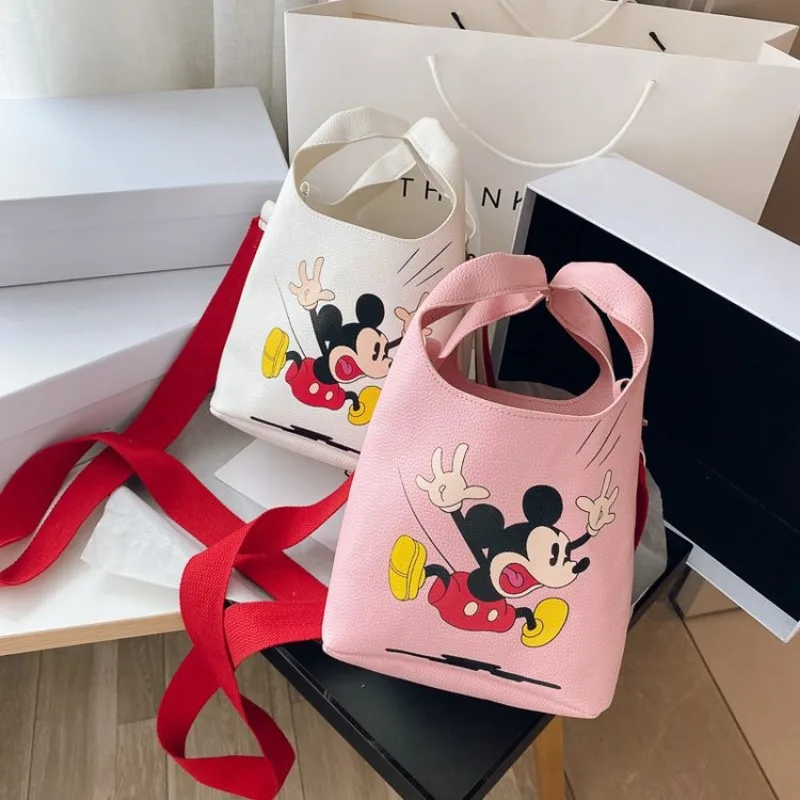 Disney Cartoon Mickey Handbag Girls 2024 New Niche Bucket Bag Commuting Versatile Shoulder Crossbody Bag Cartoon Women\'s Bag