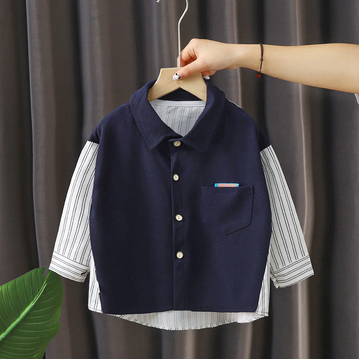 New 2023 Kids Single-breasted Long Sleeve Lapel Shirt Boys Autumn Fashion Striped Letter Print Shirts Tops Casual Clothing