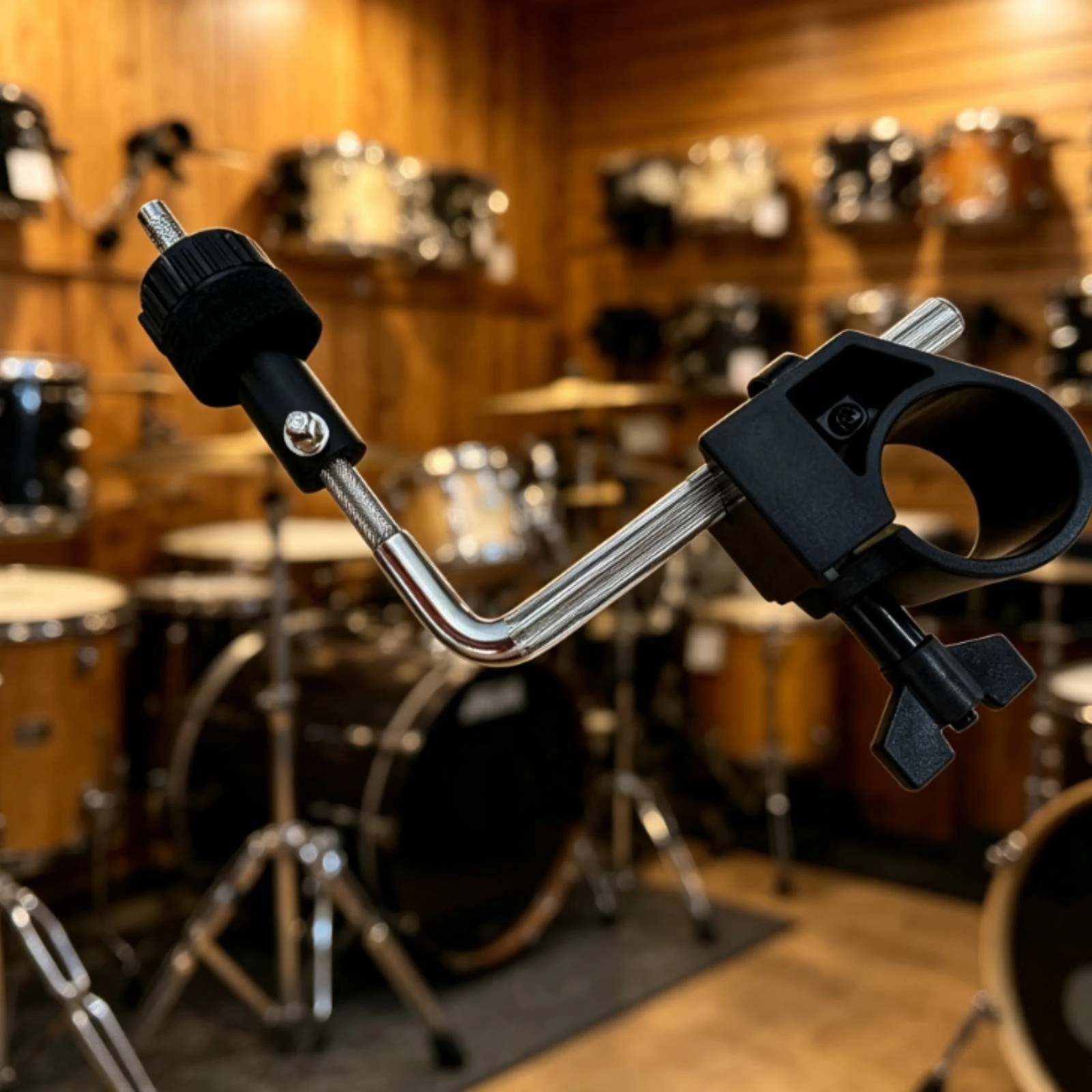 Drum Clamp with L-Rod Stable Clamp with L-Arm Percussion Mount Long-Lasting Hardware Sturdy for Drummers, Home Studios