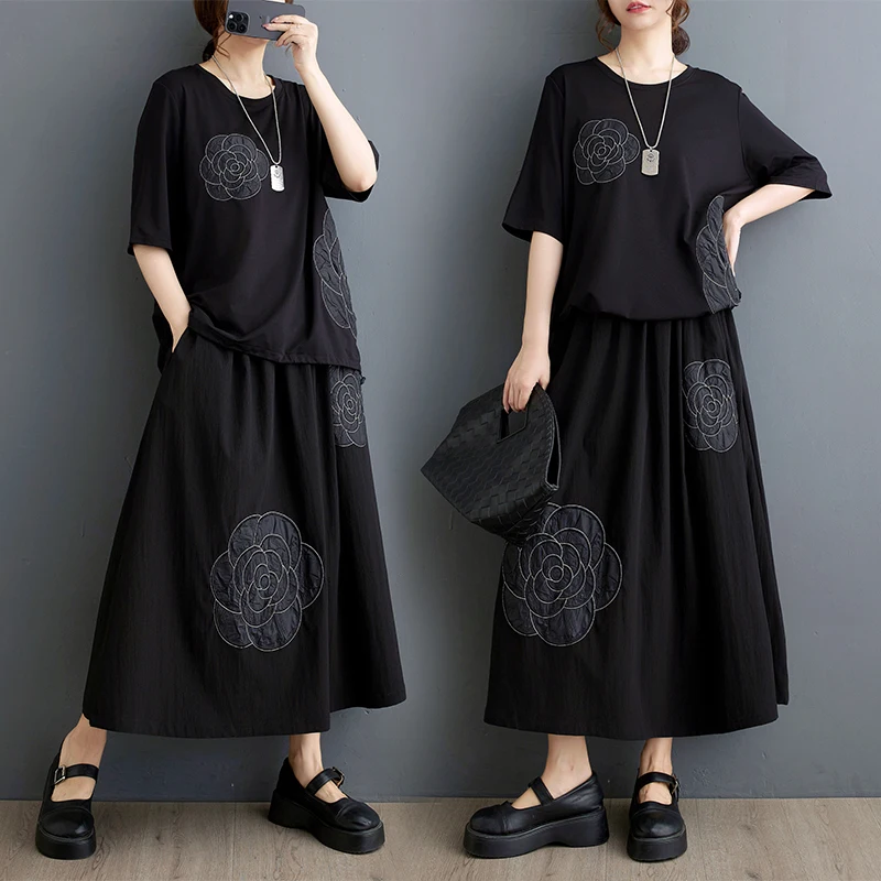 

Новый летний повседневный комплект из двух предметов с цветочной вышивкой, высококачественный комплект из двух предметов k Bla Faionable Aosphere, хлопок, круглый Ne