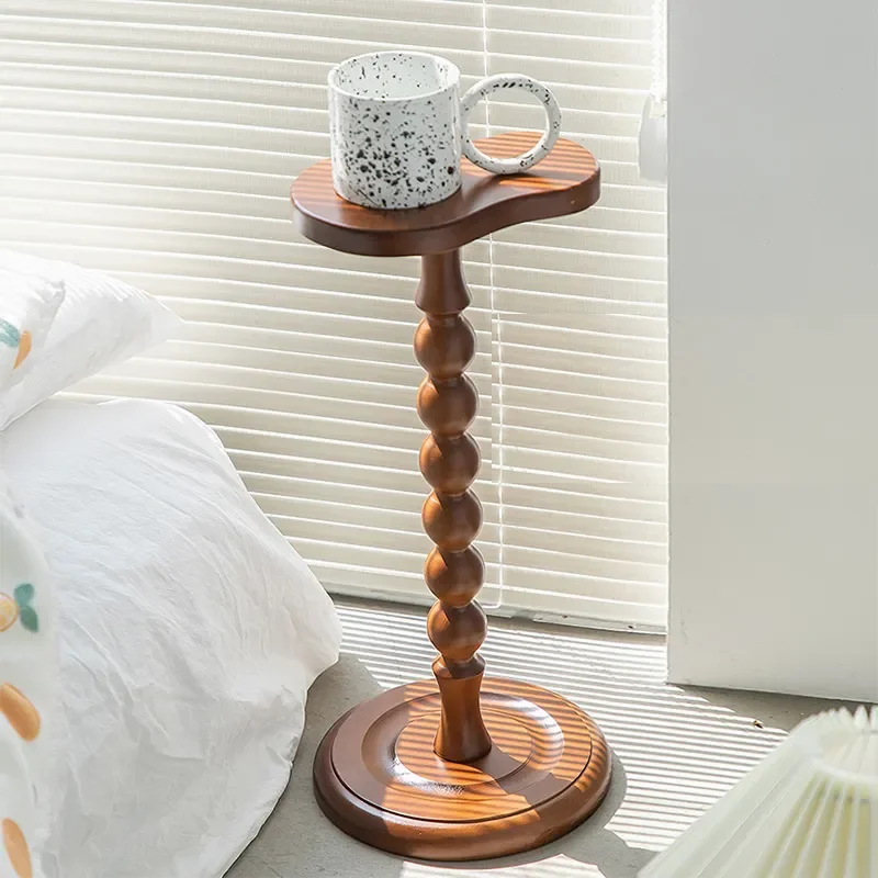 Retro Solid Wood Small Round Coffee Table Medieval Style Mini Side Table End Table with Cup Holder Rack for Living Room
