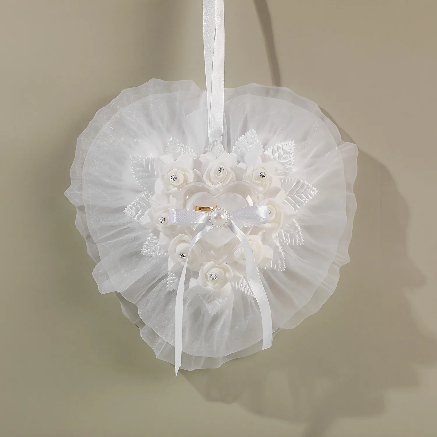 Подушка для обручального кольца в форме сердца - богемный стиль принцессы с белым кружевным цветочным декором