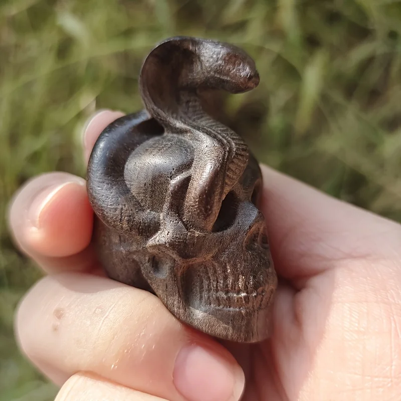 Ebony Skull and Snake Creative Wooden Carving Skull and Snake Holiday Decoration Home Interior Desktop Figurine Ornament