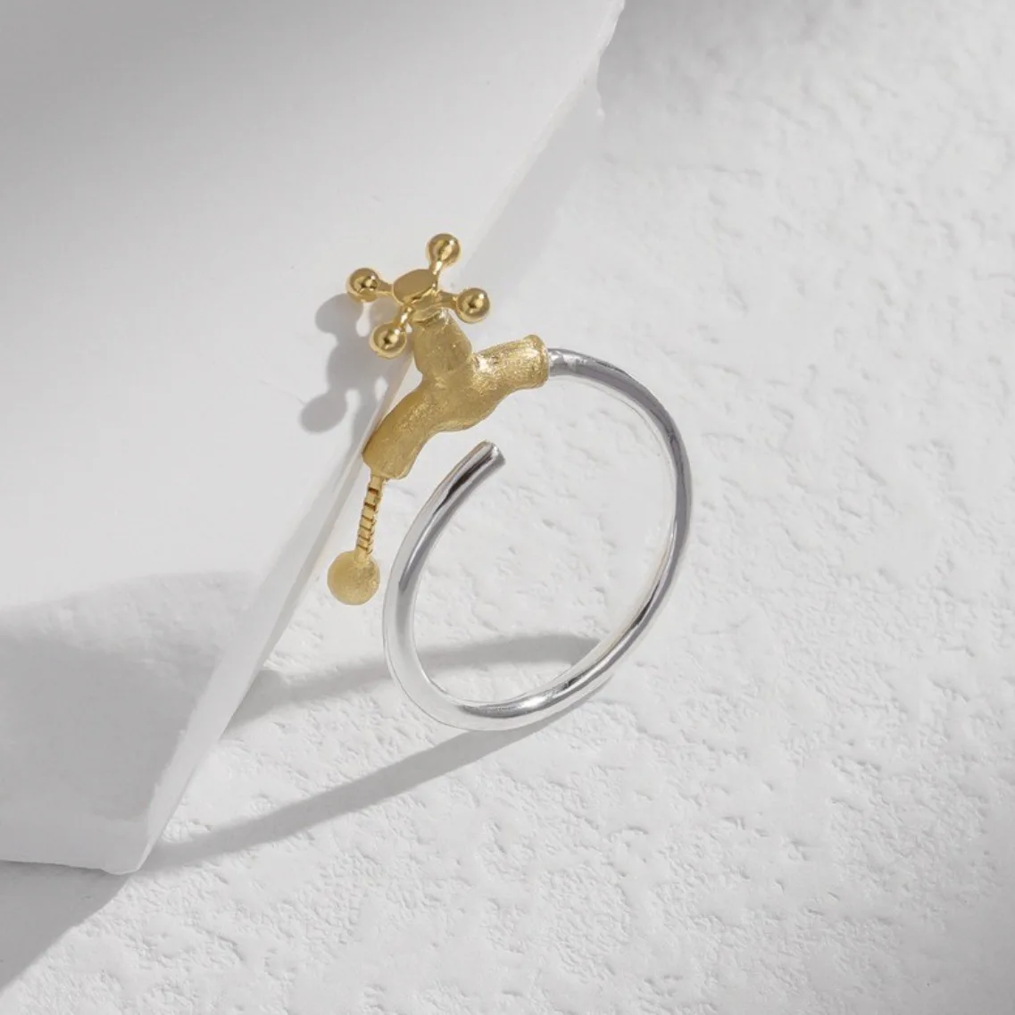 Creative and Funny Dual Color Rotating Faucet Opening Ring with Dripping Water, New Fashion and Cute Jewelry image 3