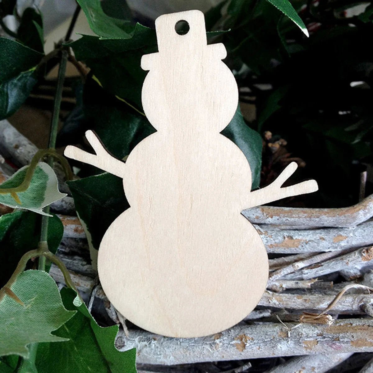 

10Pcs Wooden Snowman Hanging Signs Carved Christmas Tree Ornaments Lightweight Wall Door DIY Hanging Decorations Festival