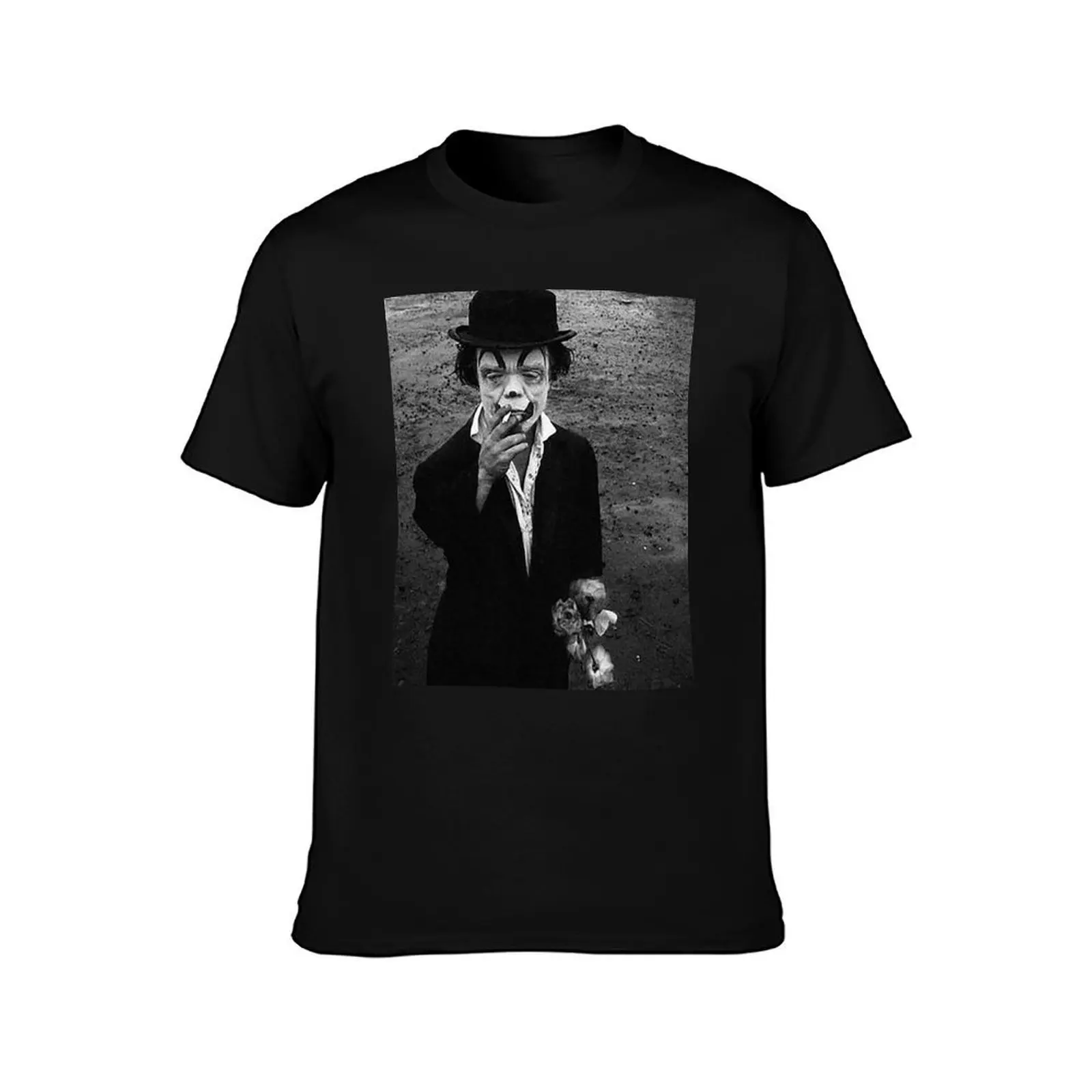 Clown, sad clown, Smoke break, smoking clown, scary vintage circus, Clyde Beatty Circus, circus T-Shirt Holiday Outdoor T-Shirt