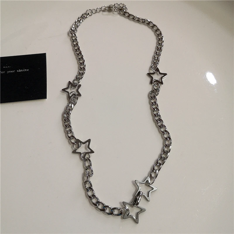 Punk Rock Y2K Schwarz Stern Kreuz Rotes Herz Anhänger Geist Klaue Halsband Kette Halskette Männer Frauen Goth Vintage Grunge EMO Zubehör