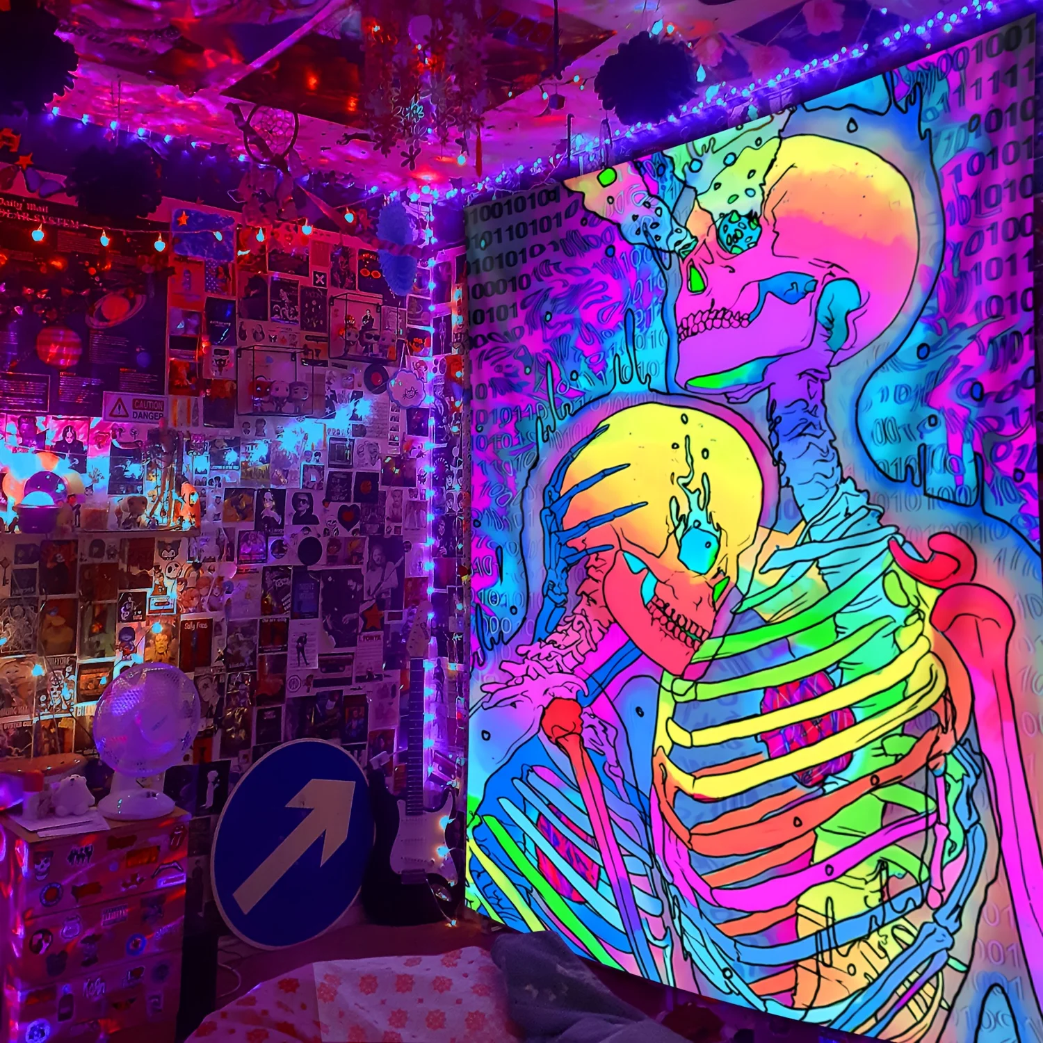 

VIKAMA Cyber Skull Tapestry Binary Code Element Esports Bedroom Music Party Wall Hanging Theme Guesthouse Room Decor