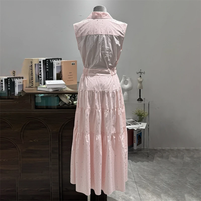 Letnia nowa damska sukienka bez rękawów z klapami i kryształkami na rok 2025, wysokiej jakości i modna długa sukienka z paskiem i wyszczuplającą talią