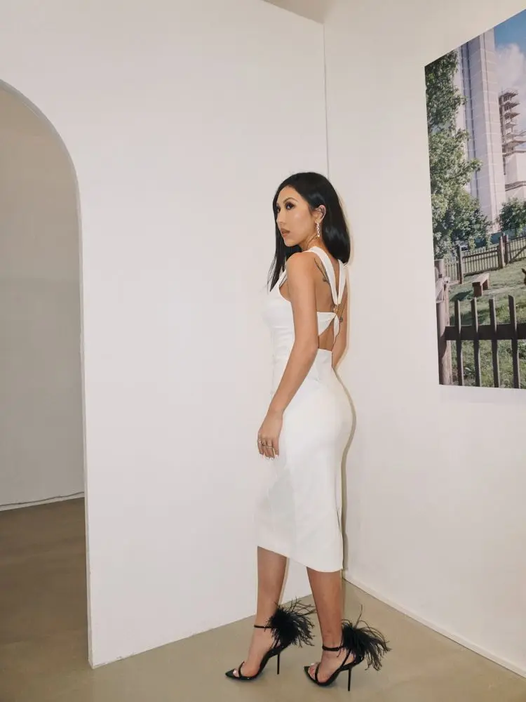 White Elegant Backless Dress Halter Cutout Slit Midi Dress Y2K Sleeveless Simplistic Slimming For Women Party Birthday Dress