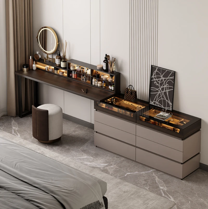 

Italian minimalist dresser and chest integrated