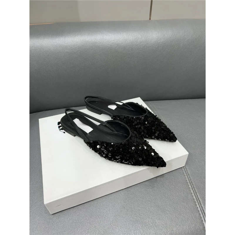 Zapatillas scarpe da donna a punta primavera estate nuove scarpe basse versatili sandali con paillettes scarpe Lolita Tênis Zapatos Para Mujeres