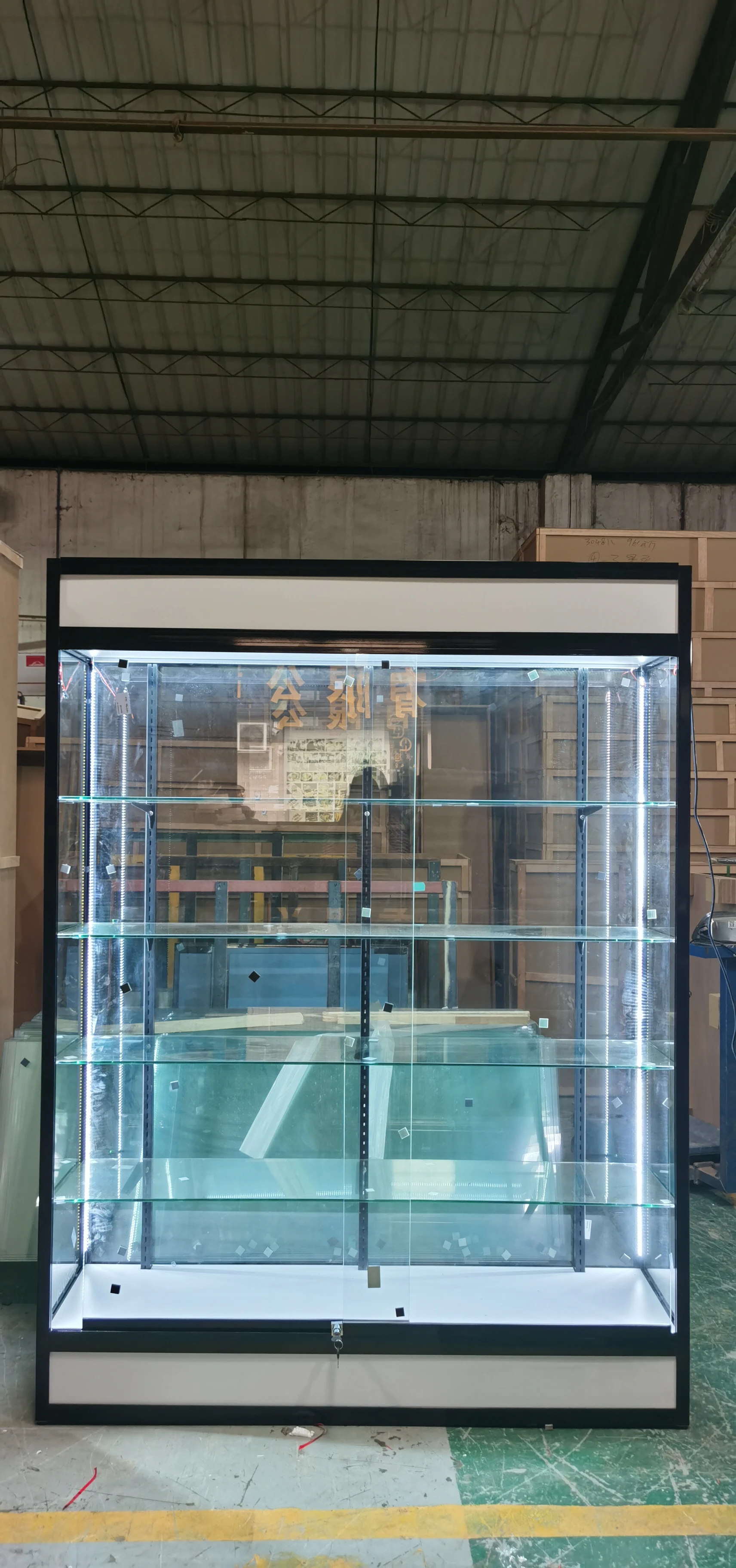 Custom.Tall Showcases Smoke Shop Display Exhibition Cabinet Jewelry Display Glass showcase with Base and Light