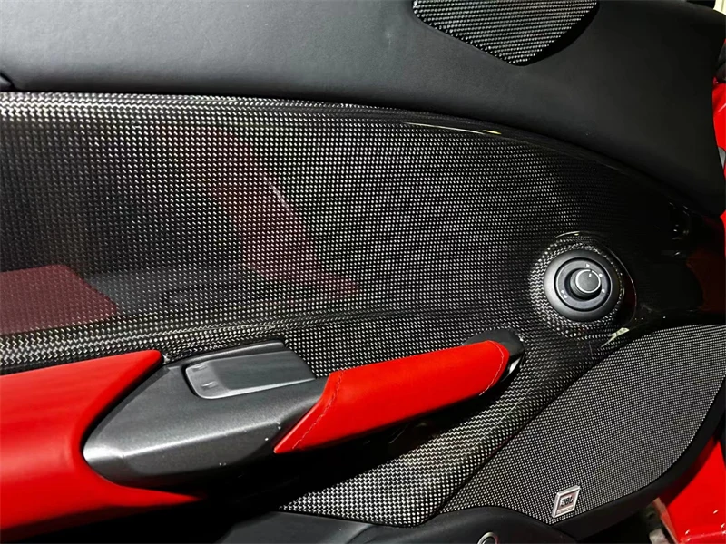 For Ferrari 488 OEM Style High Quality Dry Carbon Fiber Car Door Panel Of Accessories Interior