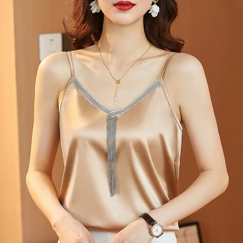 Fashion Women Blouse V-Neck Solid 2023 Elegant Summer Pretty and Cheap Women\'s Blouses Tassel Shirts Top Woman Female Clothing