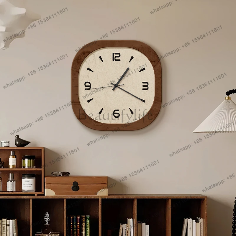 

French Antique Wall Clock Creative Simple Xenomorph Aesthetic Interior Wall Watch Luxury Art Fashion Horloge Home Decoration