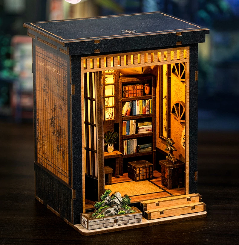DIY Wooden Serene Garden Melody Figurines Miniatures Assembled Houses with Light for Friends Birthday Gifts Home Decor Crafts