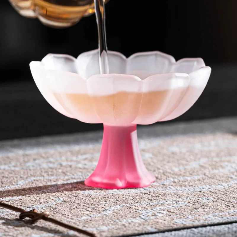 Glass Pink Color High Foot Tea Cup Fragrance Cup Rice Wine Beaker Light Luxury High Color Value