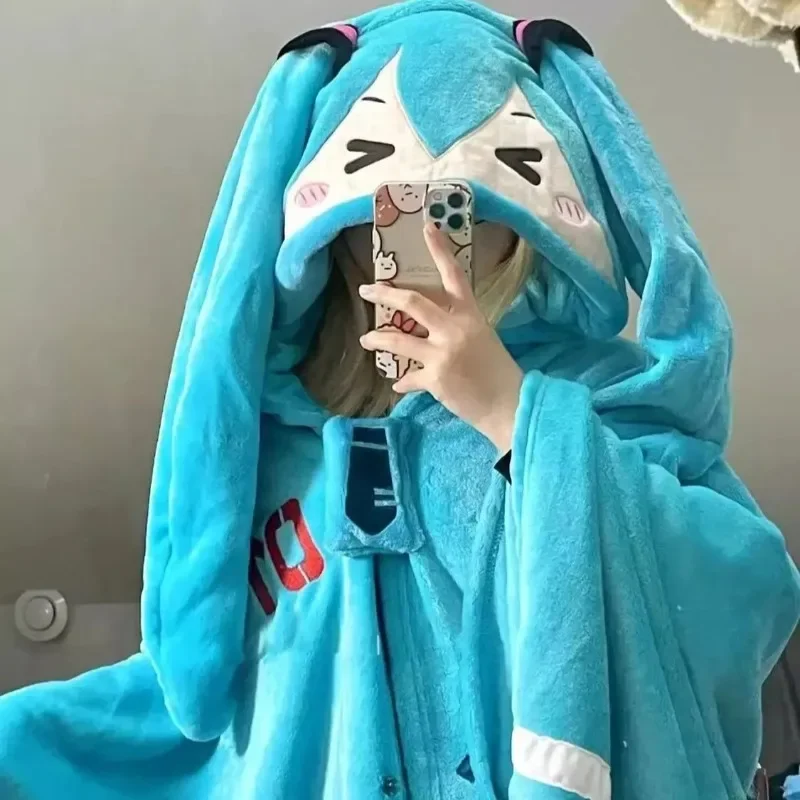 新しい初音ミク漫画かわいい多機能車暖かいフード付きショール昼寝ブランケットエアコンブランケットかわいいソフトウォーマー