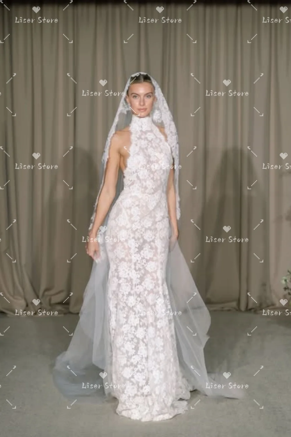 Liser Customize Halter Neck Wedding Dress Sleeveless Ivory Lace Mermaid Sexy Backless Zipper Bridal Gowns vestido de novia New