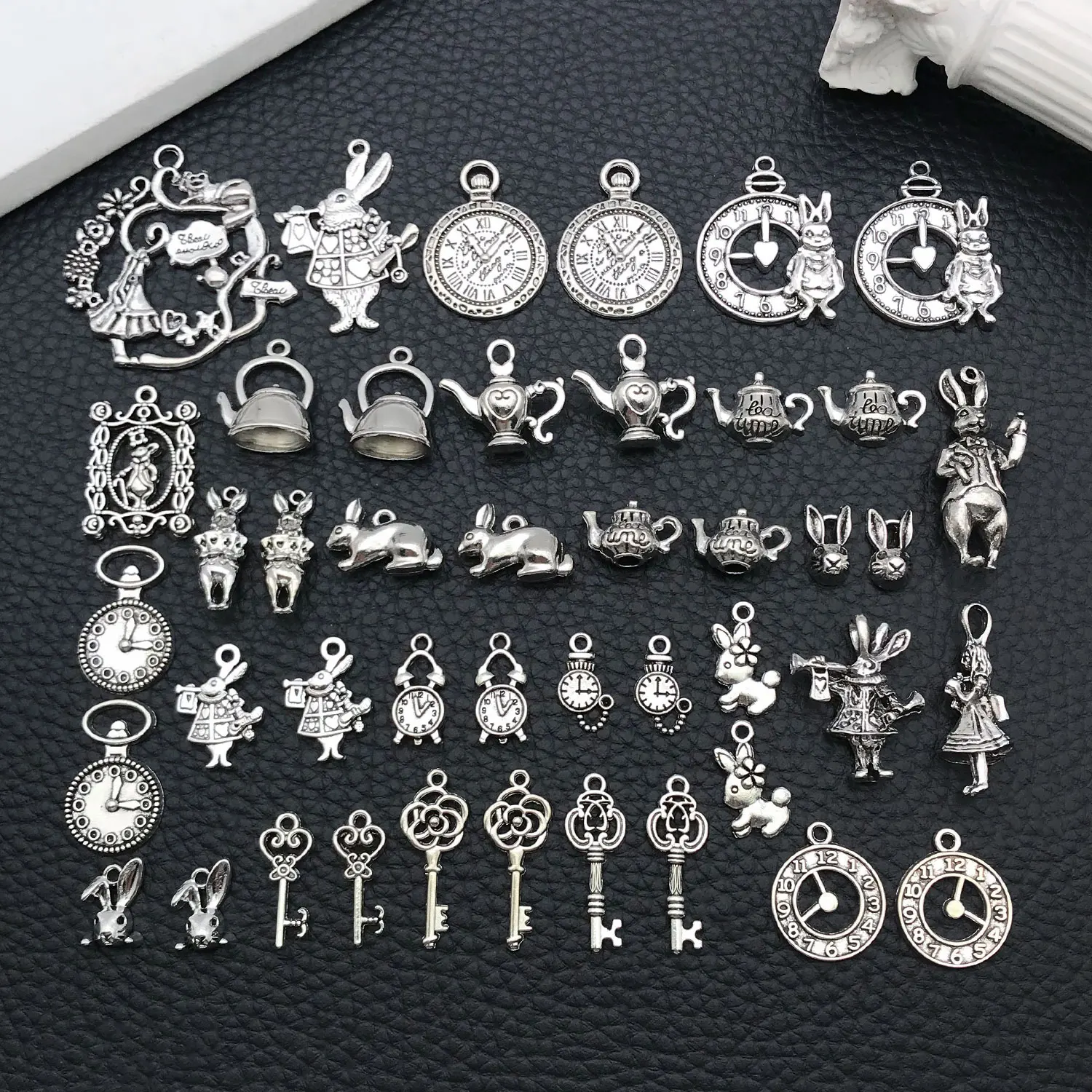 44/45pcs Antique Silver Bronze Tone Alice in Wonderland Charm Tales Tea Party Steampunk Skeleton Keys Pendants for DIY Jewelry image 6