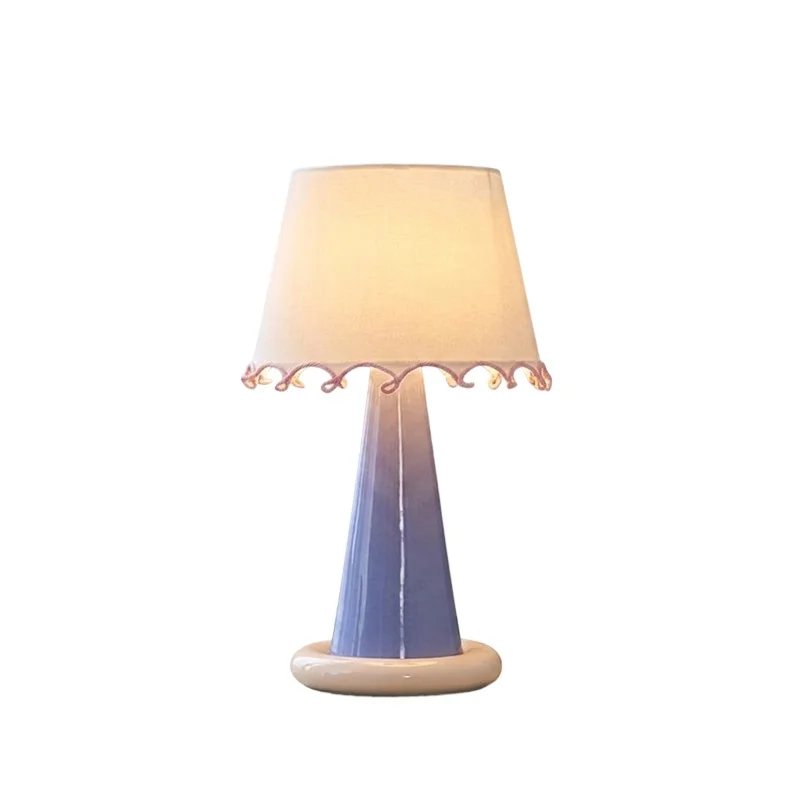 Simple E26 LED AC Desk Lamp Ceramic Fabric Post-Modern Memphis French Retro Lamp Bedroom Bedside Creative Lamp