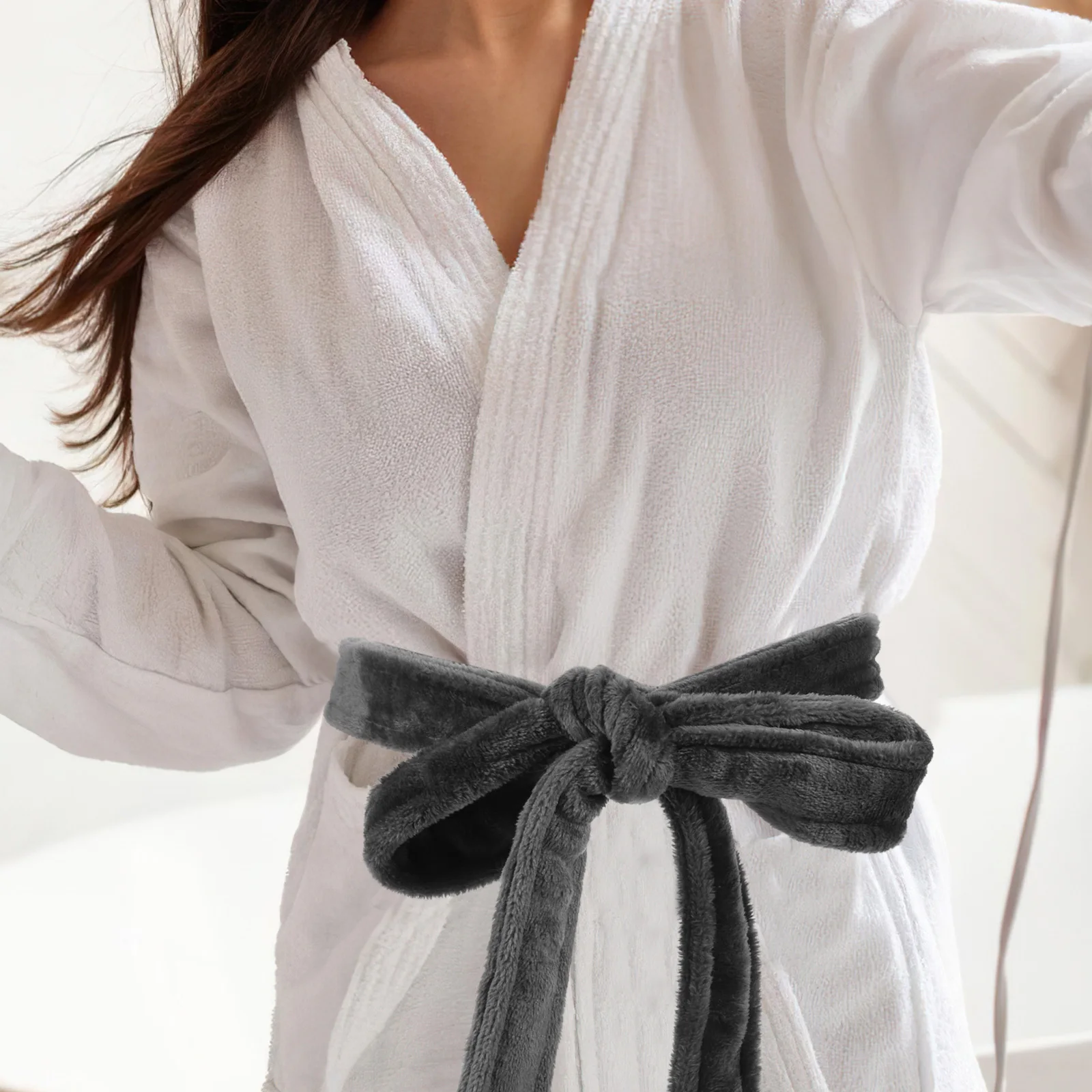 حزام رداء حمام من الفلانيل الناعم بديل بحبل خصر طويل تصميم أنيق للرجال والنساء في المنتجعات الصحية المنزلية يستخدم حزام رداء الحمام #4