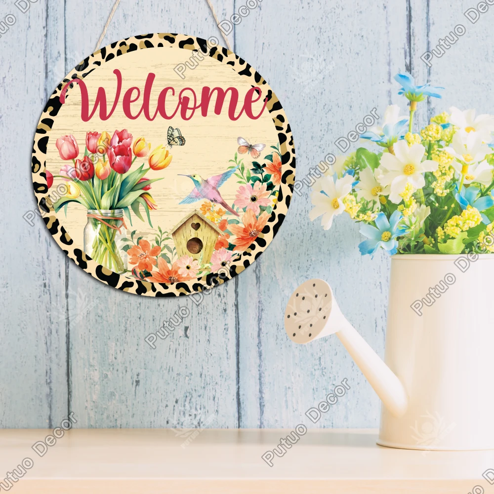 

Putuo Decor-Flowers and Birds Wooden Round Hanging Sign, Welcome,Wall Art Decor for Home, Farmhouse, Cafe, Florist's Shop,Gifts