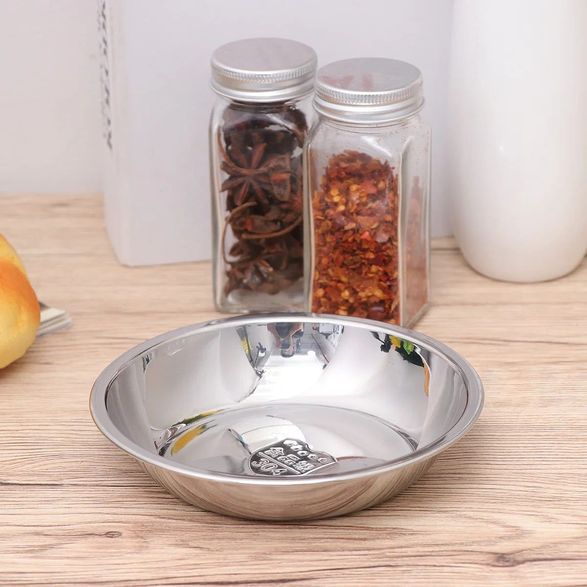 

304 Stainless Steel Round Dish 14Cm Shallow Plate Non-Slip Polished Lightweight Food Serving Fruit Display Kitchen