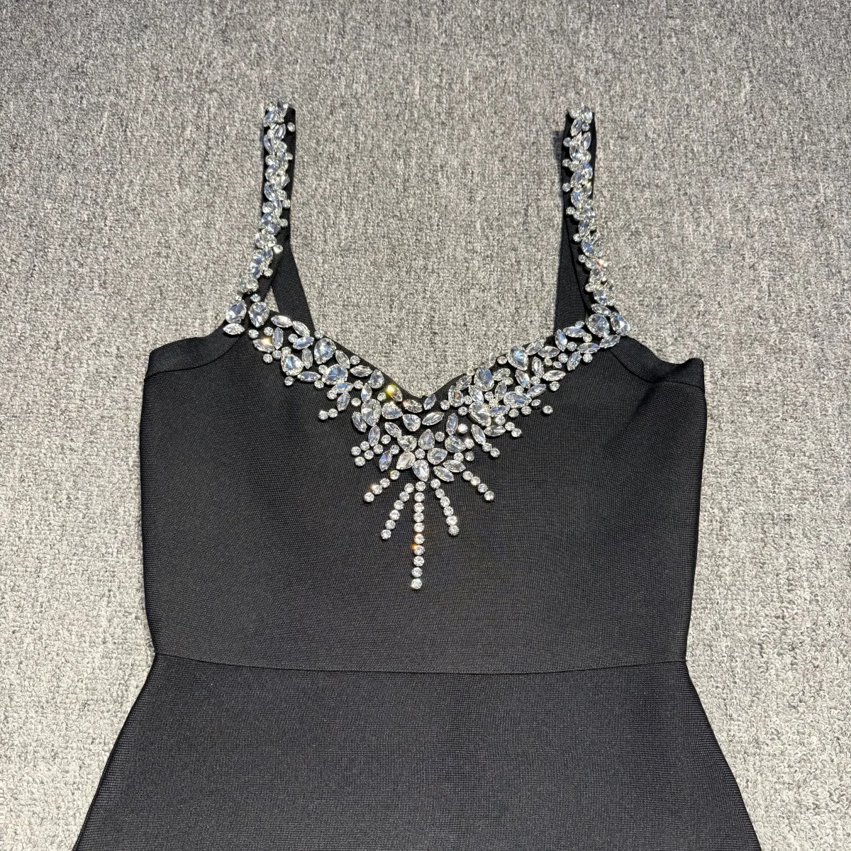 Elegant Strapless Elastic Bandage Dress Sparkling with Rhinestones Slimming Waist Perfect for Evening Parties And Weddings