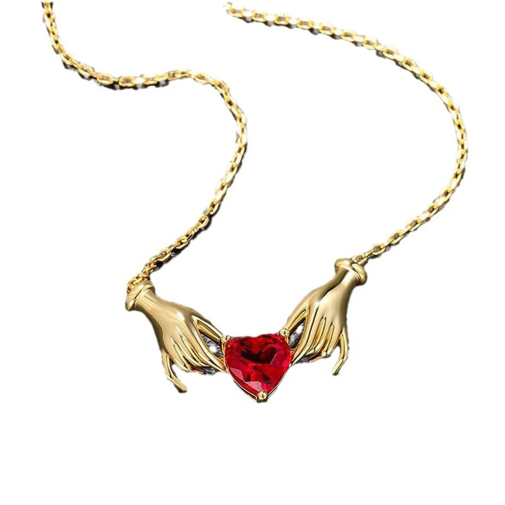 Creative New Hands Red Rhinestone Love Heart Charms Pendant Necklace Jewelry Trendy Alloy Zirconia Choker Necklaces Party Gift