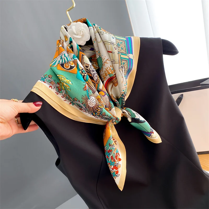 100% Real Silk Scarf New 70CM Natural Shawl Wraps Women Ladies Fashion Scarves Foulard Bandana Square Headband Hijab Pashmina