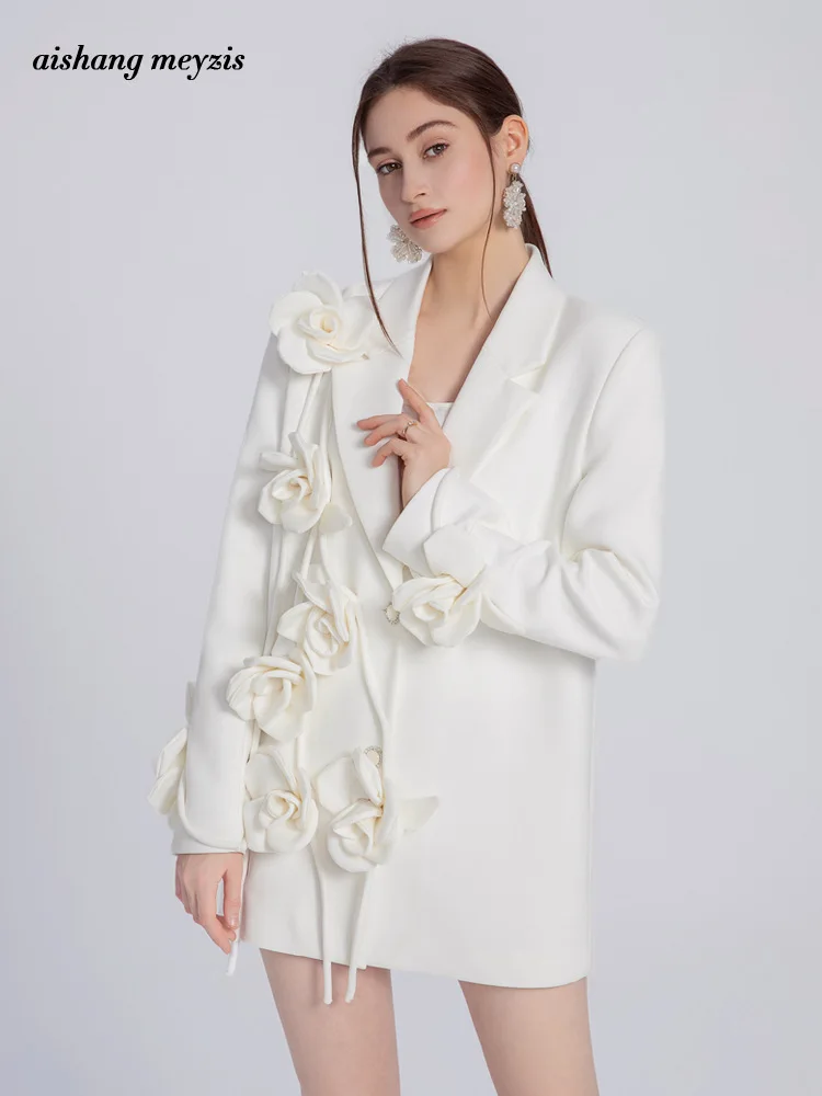 White fashion three-dimensional flower original design blazer 2025 Spring high end niche leisure party sexy long suit